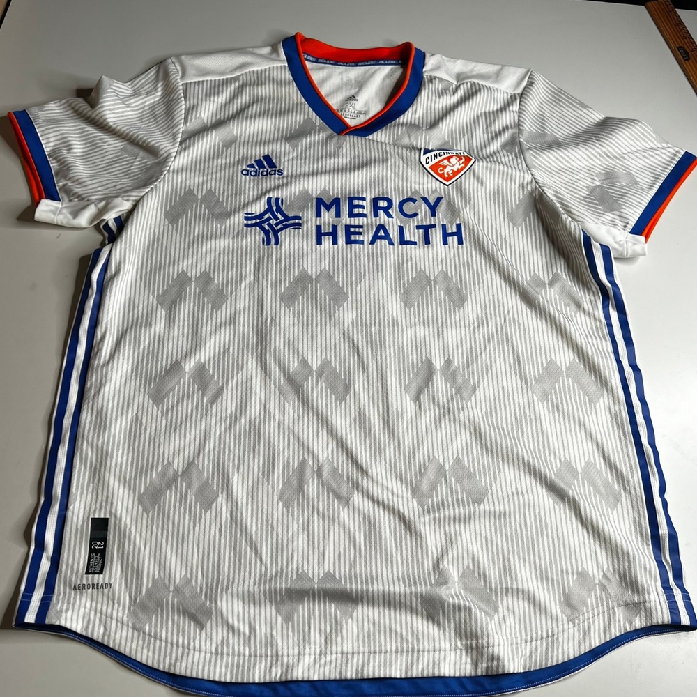 Adidas FC Cincinnati Soccer Jersey Mens 2XL White Blue EH8670 Aeroready 2020-21